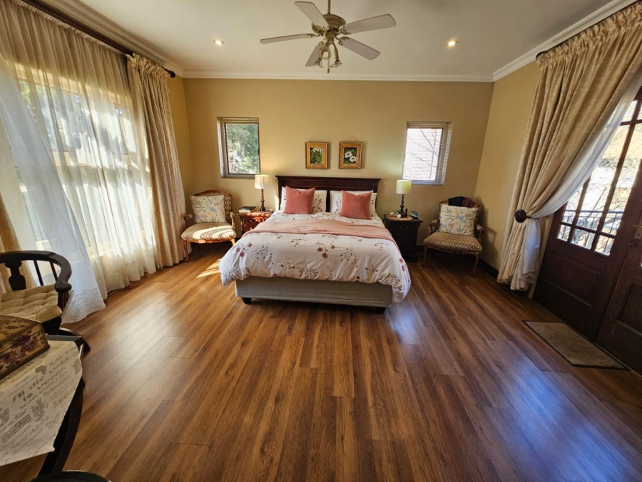 5 Bedroom Property for Sale in Moreleta Park Gauteng