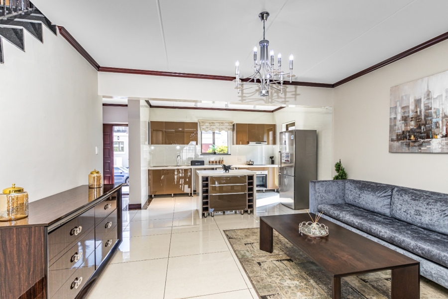 3 Bedroom Property for Sale in Fourways Gauteng