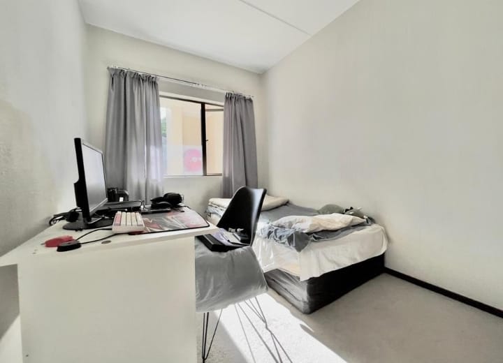 2 Bedroom Property for Sale in Broadacres Gauteng