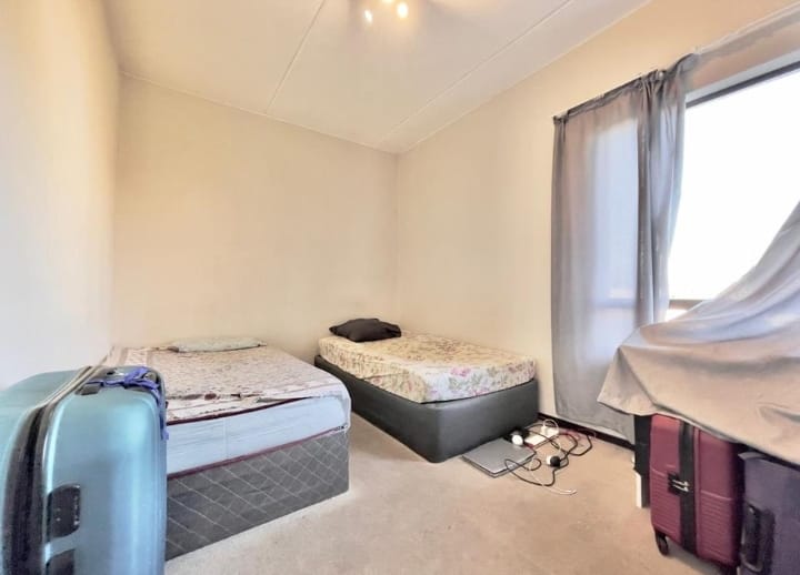 2 Bedroom Property for Sale in Broadacres Gauteng