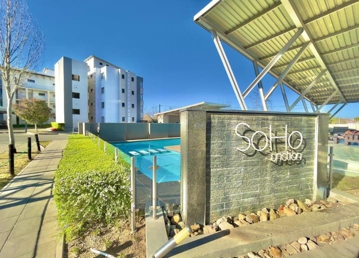 2 Bedroom Property for Sale in Broadacres Gauteng