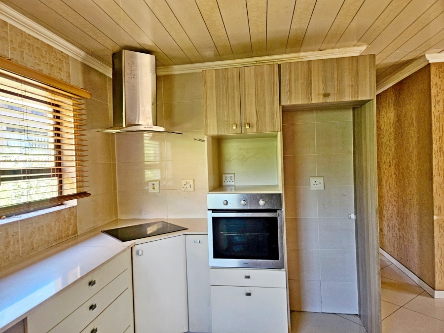 3 Bedroom Property for Sale in Rhodesfield Gauteng