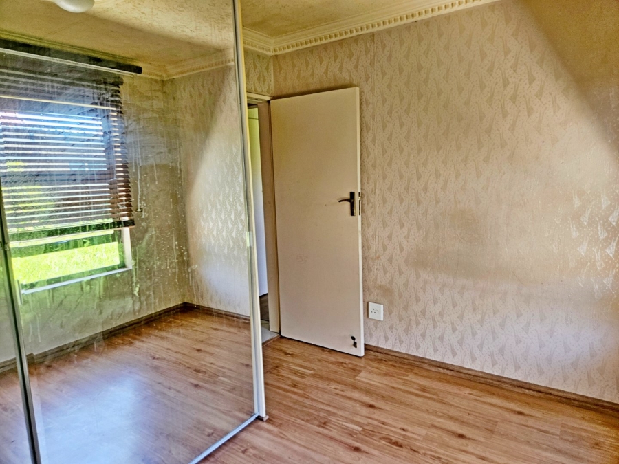 3 Bedroom Property for Sale in Rhodesfield Gauteng