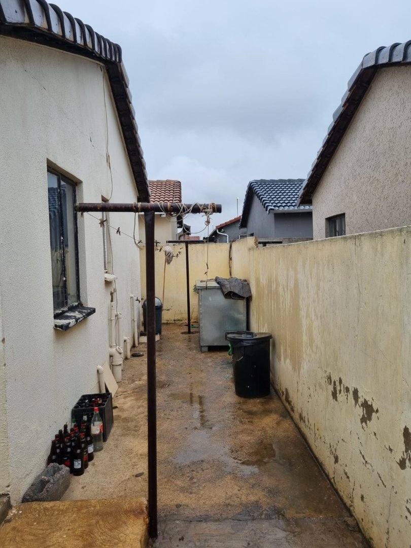 3 Bedroom Property for Sale in Windmill Park Gauteng