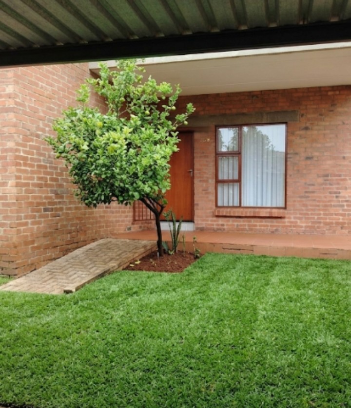 2 Bedroom Property for Sale in Amorosa Gauteng
