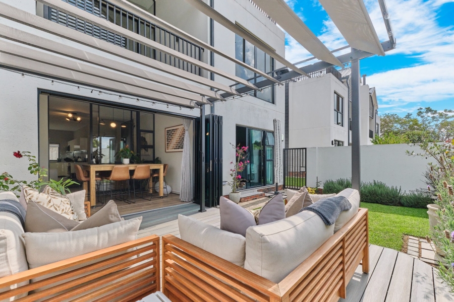 3 Bedroom Property for Sale in North Riding Gauteng