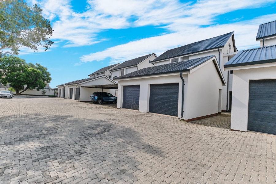 3 Bedroom Property for Sale in North Riding Gauteng