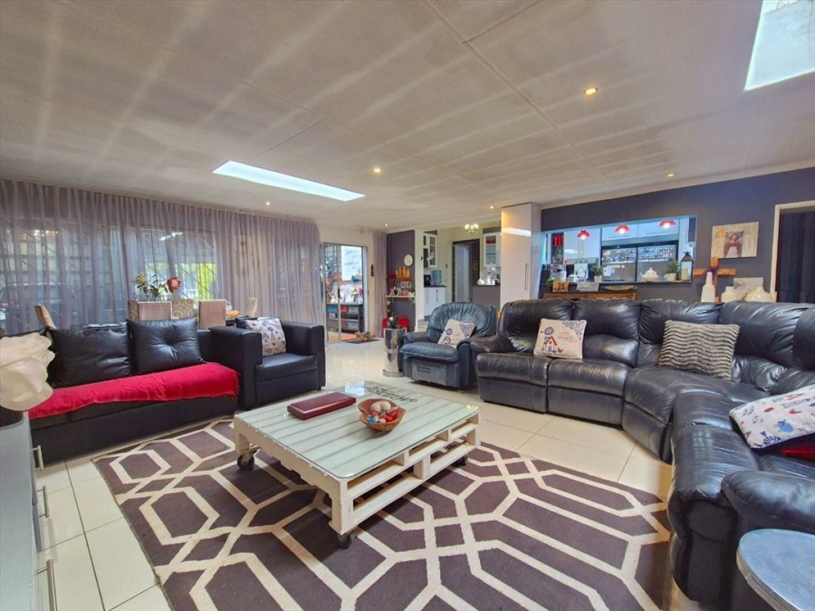 4 Bedroom Property for Sale in Dalview Gauteng