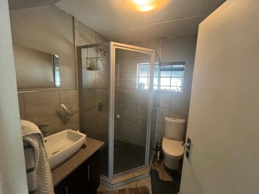 1 Bedroom Property for Sale in Hatfield Gauteng