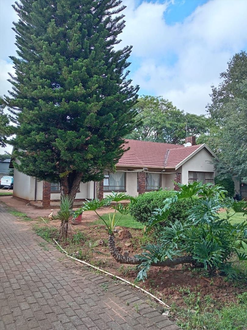 3 Bedroom Property for Sale in Birch Acres Gauteng