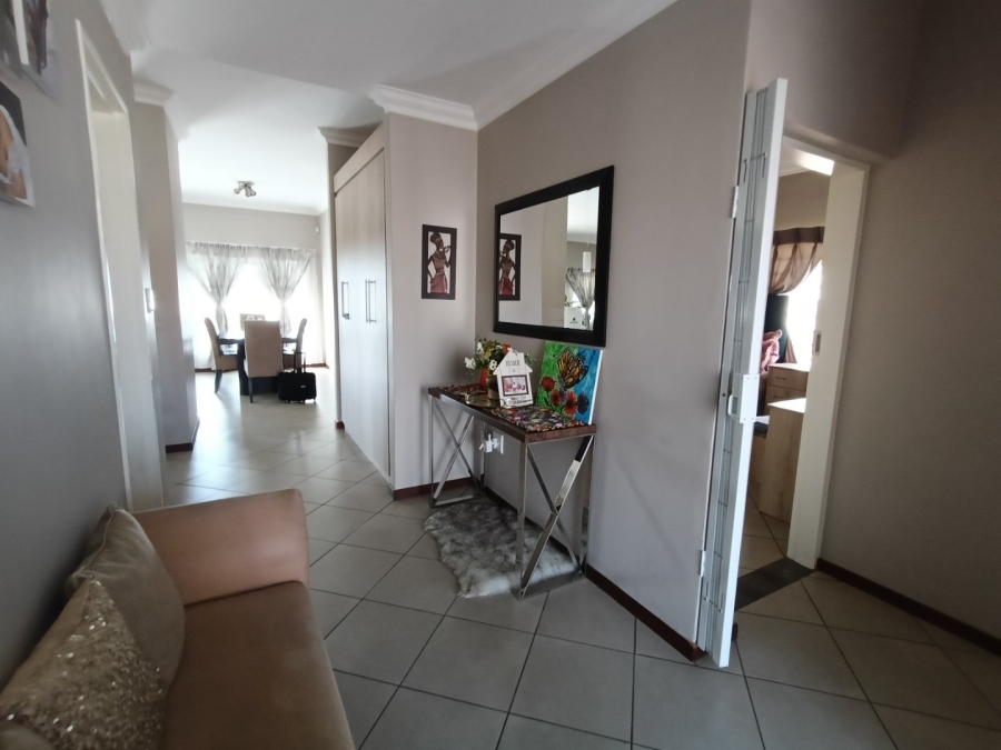 3 Bedroom Property for Sale in Sevilla Estate Gauteng