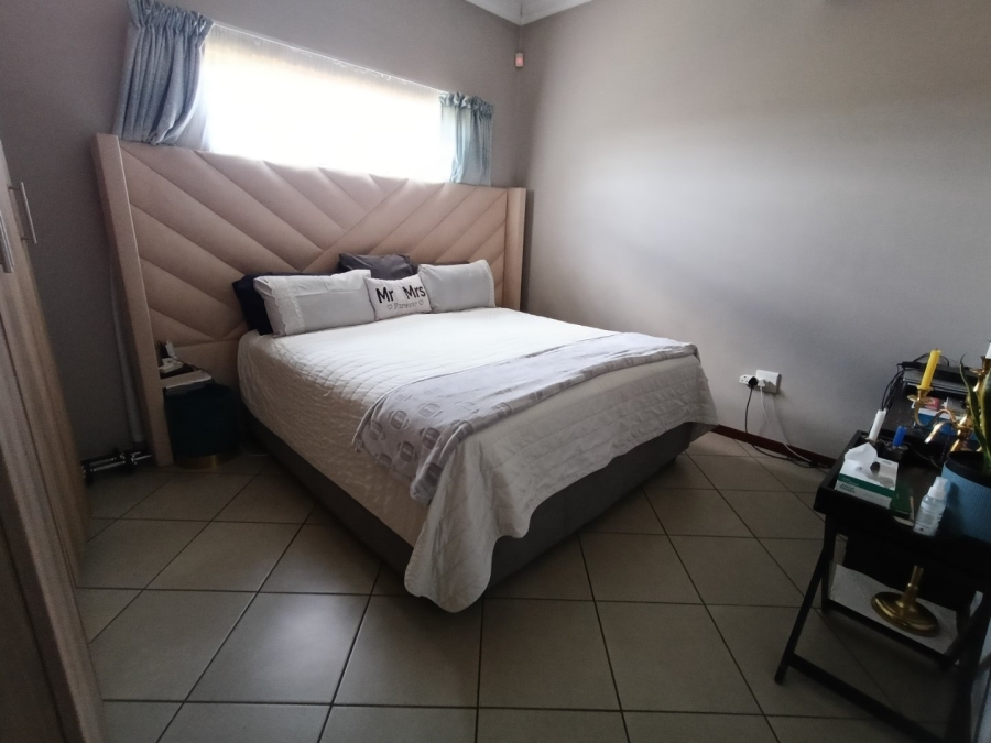 3 Bedroom Property for Sale in Sevilla Estate Gauteng