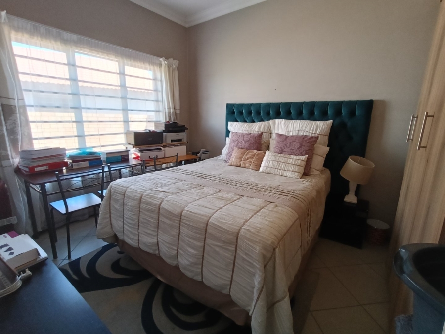 3 Bedroom Property for Sale in Sevilla Estate Gauteng