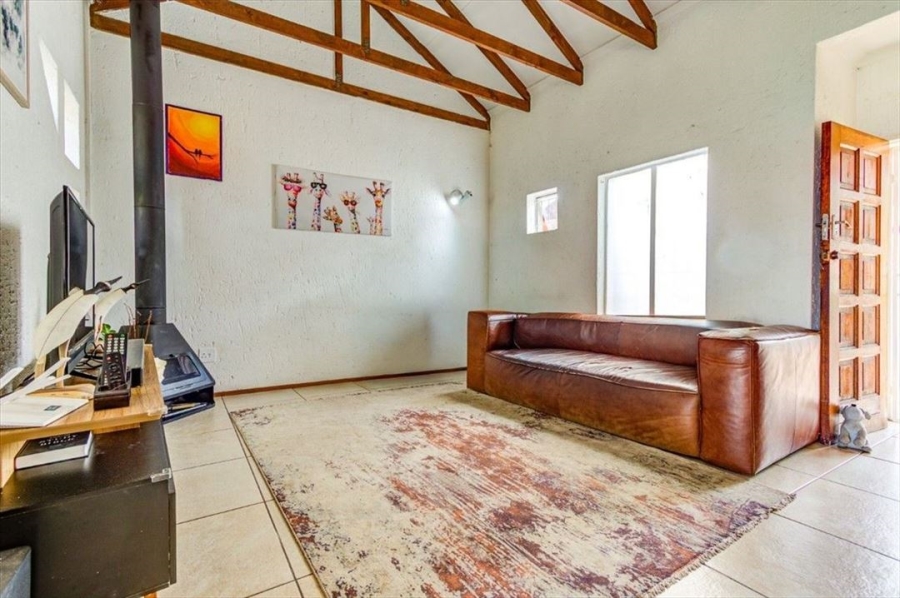 3 Bedroom Property for Sale in Birchleigh North Gauteng