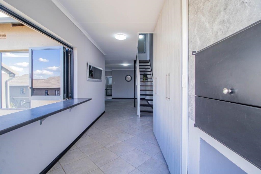 3 Bedroom Property for Sale in Norton Home Estate AH Gauteng