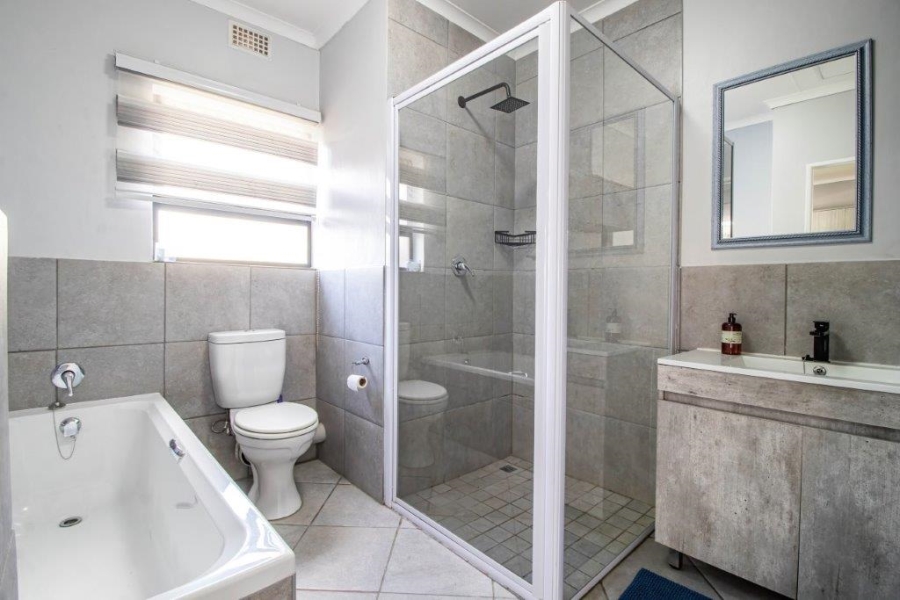 3 Bedroom Property for Sale in Norton Home Estate AH Gauteng