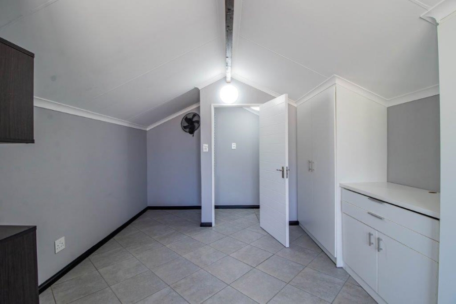 3 Bedroom Property for Sale in Norton Home Estate AH Gauteng