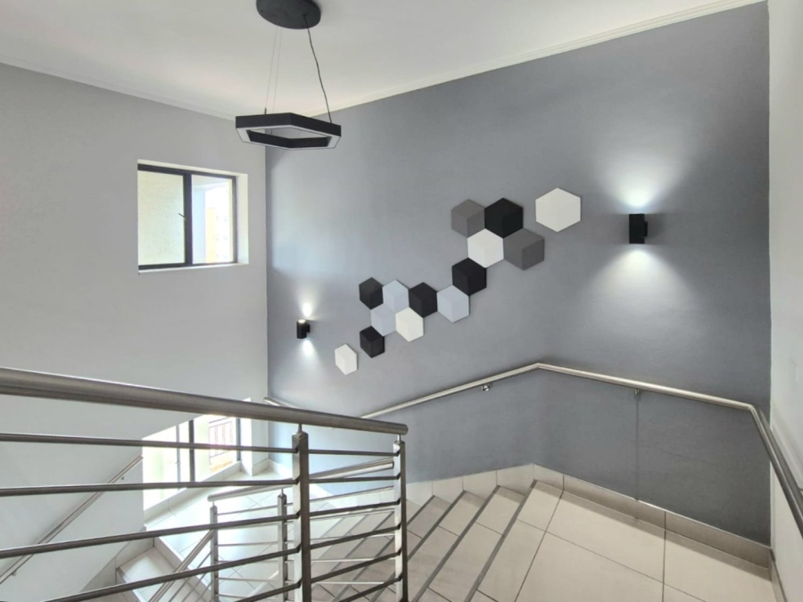 To Let Commercial Property for Rent in Noordwyk Gauteng