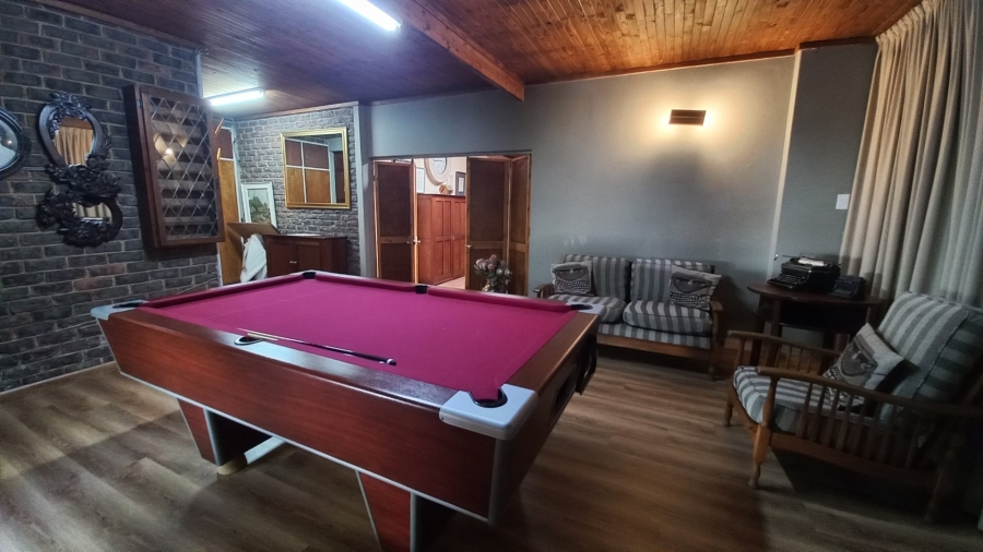 5 Bedroom Property for Sale in Eldoraigne Gauteng