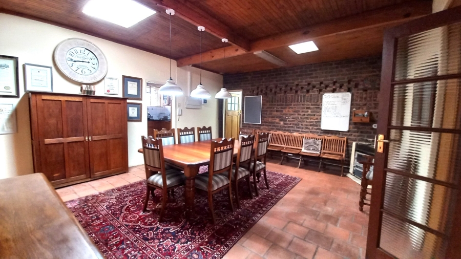 5 Bedroom Property for Sale in Eldoraigne Gauteng