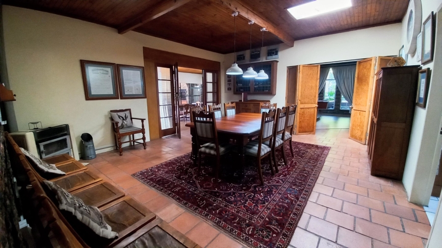 5 Bedroom Property for Sale in Eldoraigne Gauteng