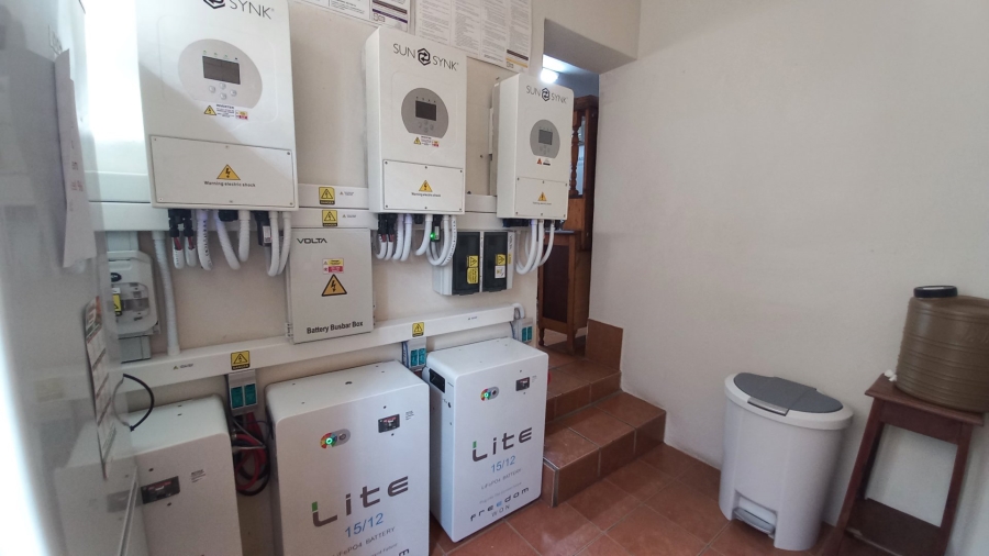 5 Bedroom Property for Sale in Eldoraigne Gauteng