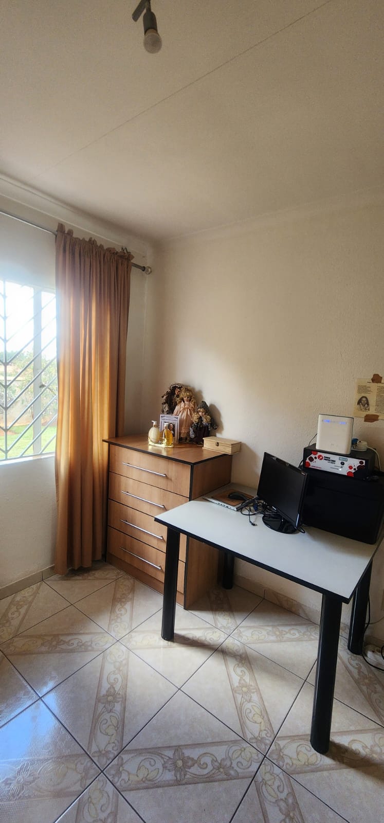 4 Bedroom Property for Sale in Lenasia South Gauteng