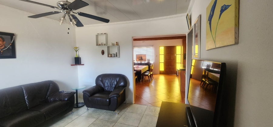 4 Bedroom Property for Sale in Lenasia South Gauteng