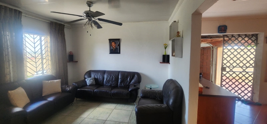 4 Bedroom Property for Sale in Lenasia South Gauteng