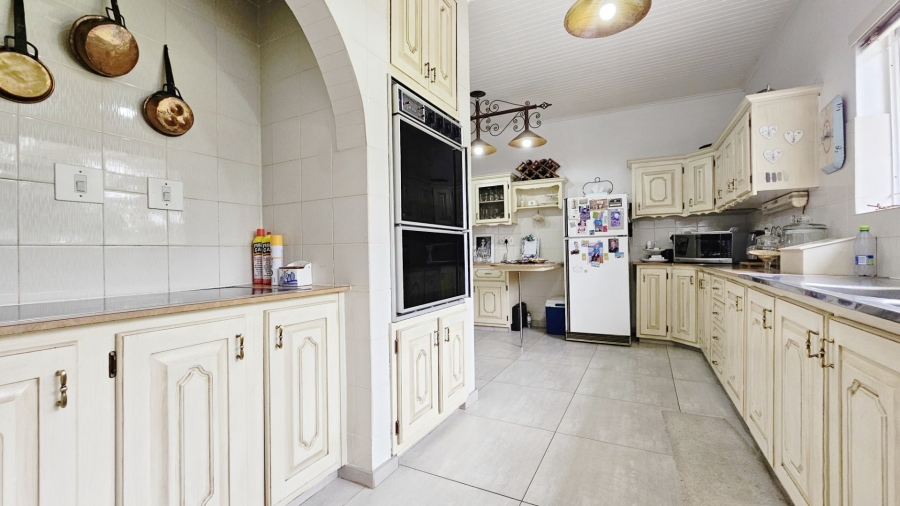 4 Bedroom Property for Sale in Three Rivers East Gauteng