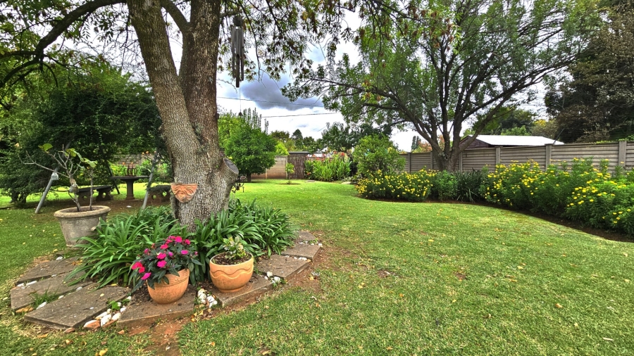 4 Bedroom Property for Sale in Three Rivers East Gauteng