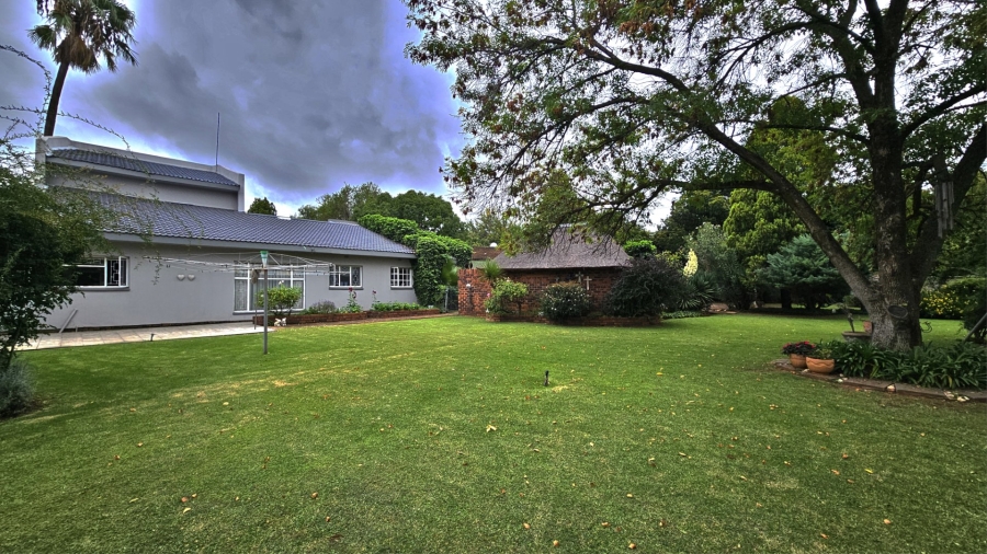 4 Bedroom Property for Sale in Three Rivers East Gauteng