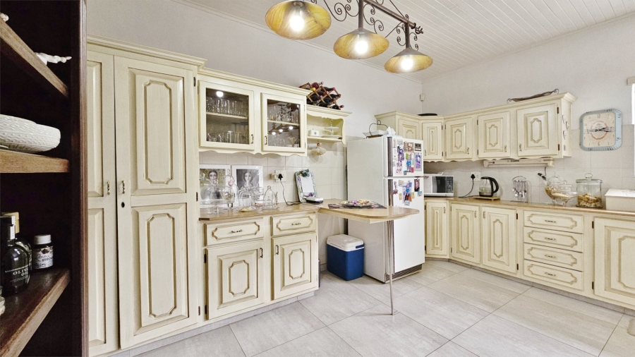 4 Bedroom Property for Sale in Three Rivers East Gauteng