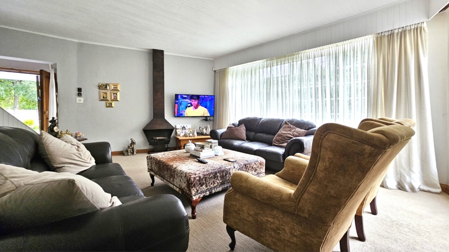 4 Bedroom Property for Sale in Three Rivers East Gauteng