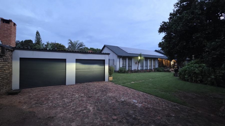 3 Bedroom Property for Sale in Magalieskruin Gauteng