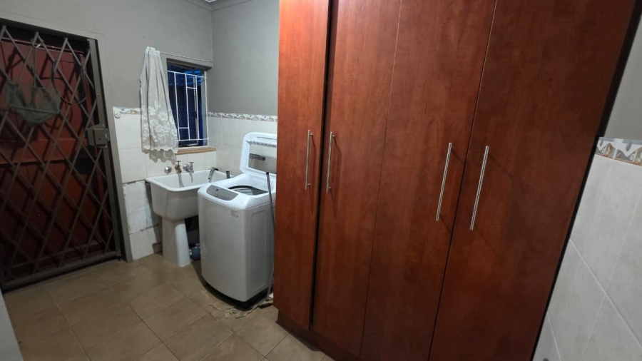 3 Bedroom Property for Sale in Magalieskruin Gauteng