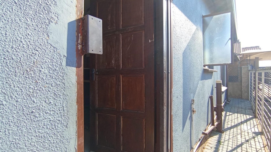 2 Bedroom Property for Sale in Soshanguve East Gauteng