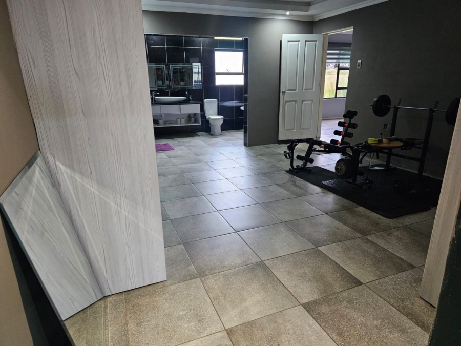 4 Bedroom Property for Sale in Ormonde Gauteng