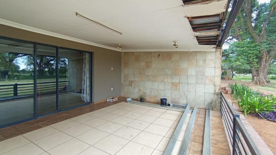 4 Bedroom Property for Sale in Bultfontein A H Gauteng