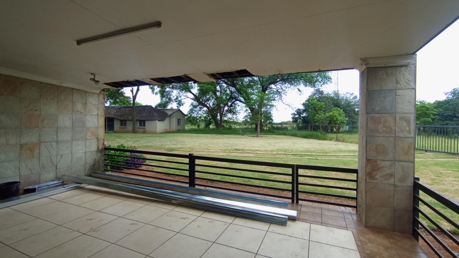 4 Bedroom Property for Sale in Bultfontein A H Gauteng