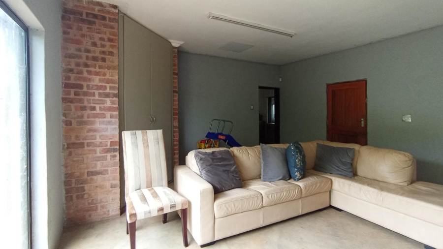 4 Bedroom Property for Sale in Bultfontein A H Gauteng