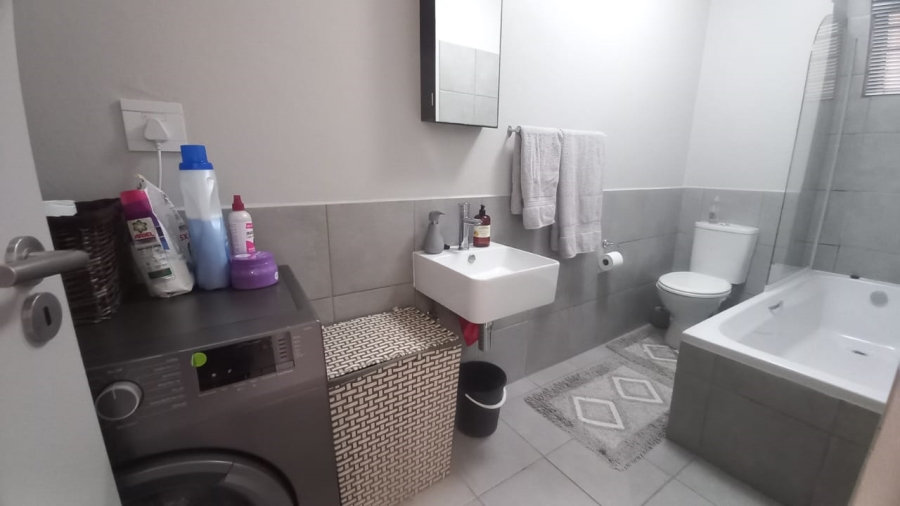 2 Bedroom Property for Sale in Clubview Gauteng