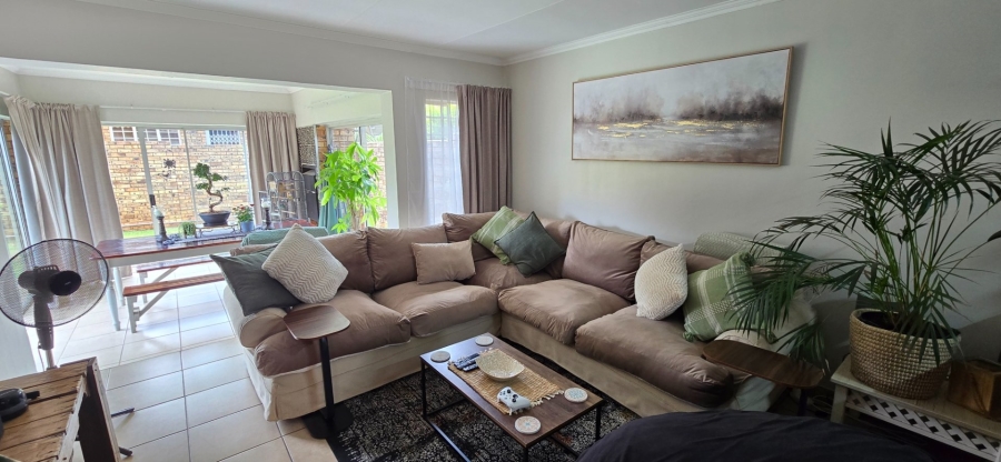 2 Bedroom Property for Sale in Montana Gauteng