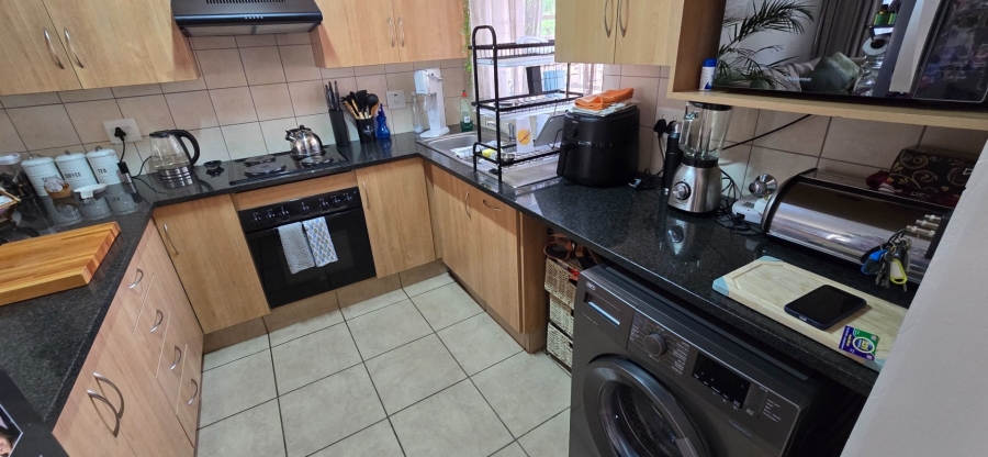 2 Bedroom Property for Sale in Montana Gauteng