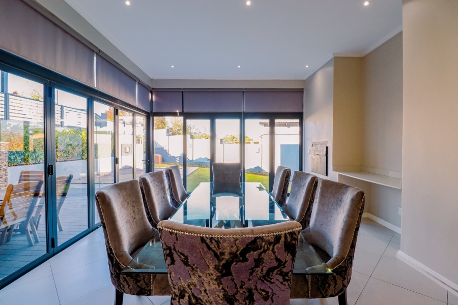 4 Bedroom Property for Sale in Midstream Ridge Gauteng