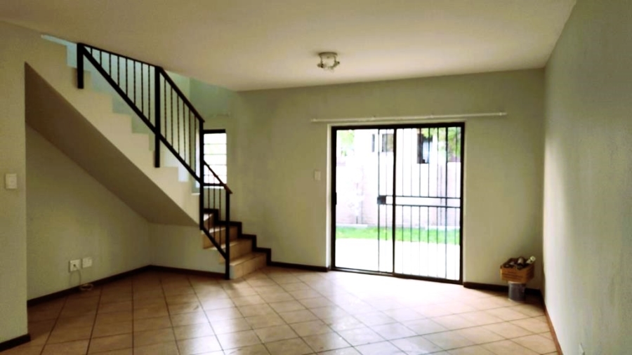 2 Bedroom Property for Sale in Halfway House Gauteng