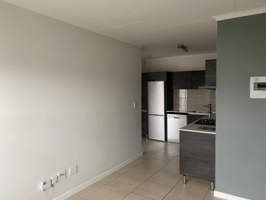 1 Bedroom Property for Sale in Olivedale Gauteng