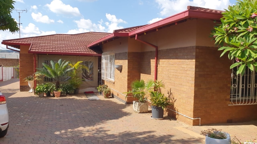 4 Bedroom Property for Sale in Pretoria West Gauteng