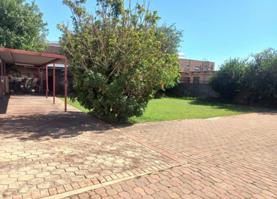 4 Bedroom Property for Sale in Pretoria West Gauteng