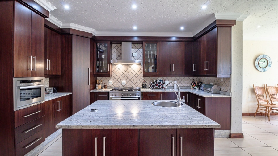 4 Bedroom Property for Sale in Dunblane Lifestyle and Equestrian Estate Gauteng